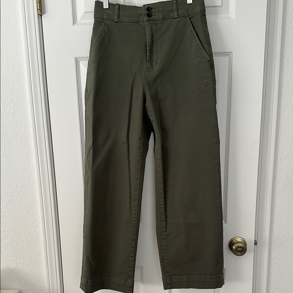 Everlane Olive Green Cropped Wide-Leg Pants - Picture 3 of 6
